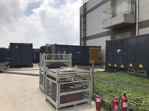 随县除了定期检查，还有哪些方法可以及时发现接触式转速表探头的磨损？