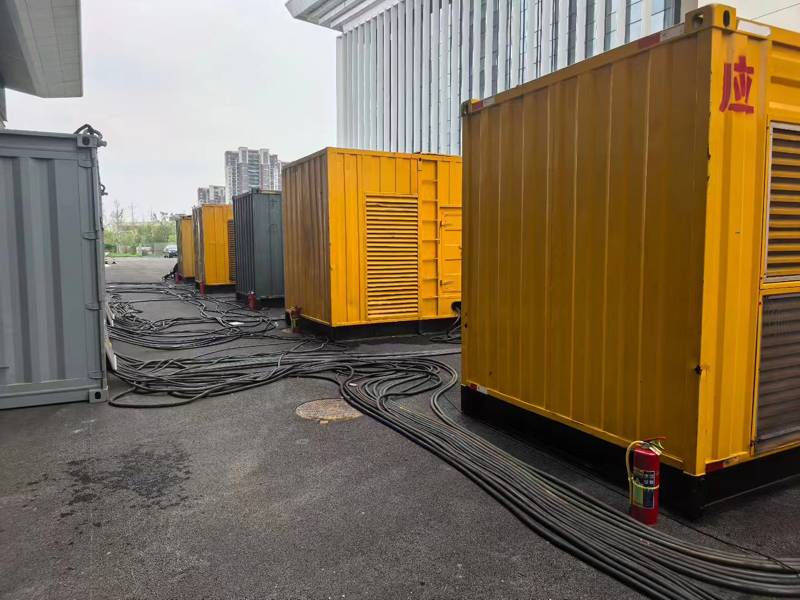 随县柴油发电机组冬季保养有哪些注意事项？